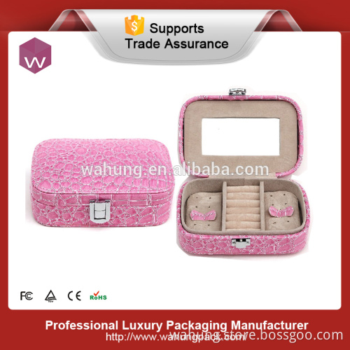 China high grade customized leather gift box packaging